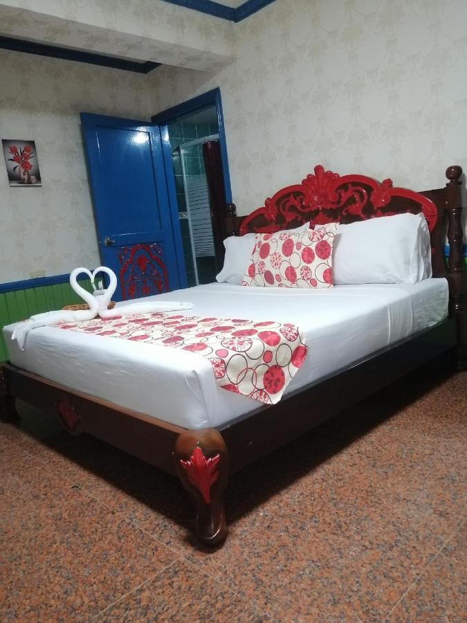 Sang Yoo Mountain View Tagaytay Bed And Breakfast - Taal Lake View Tagaytay City Екстериор снимка