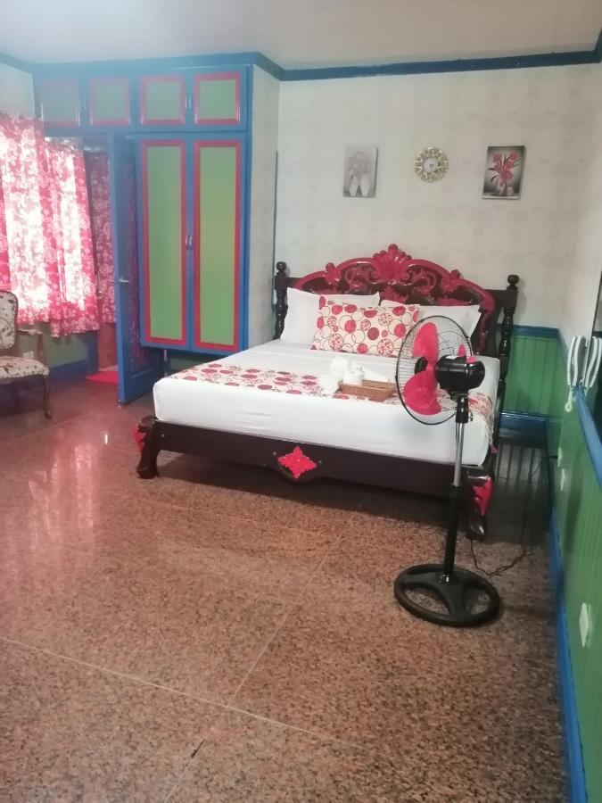 Sang Yoo Mountain View Tagaytay Bed And Breakfast - Taal Lake View Tagaytay City Екстериор снимка