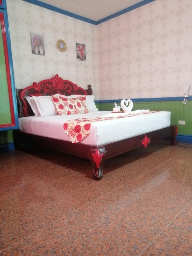 Sang Yoo Mountain View Tagaytay Bed And Breakfast - Taal Lake View Tagaytay City Екстериор снимка